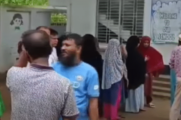 kakkho theke ma o meyer lash udhdar comilla
